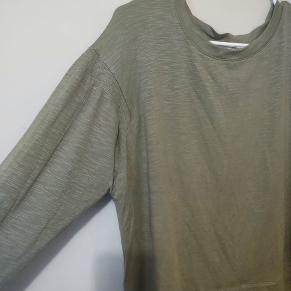 NWT Loft Olive Green Long Sleeve Very Soft Shirt Size Small - Picture 2 of 5